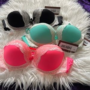 3/$20 NWT Youmita Lace Overlay Bras Size 36B